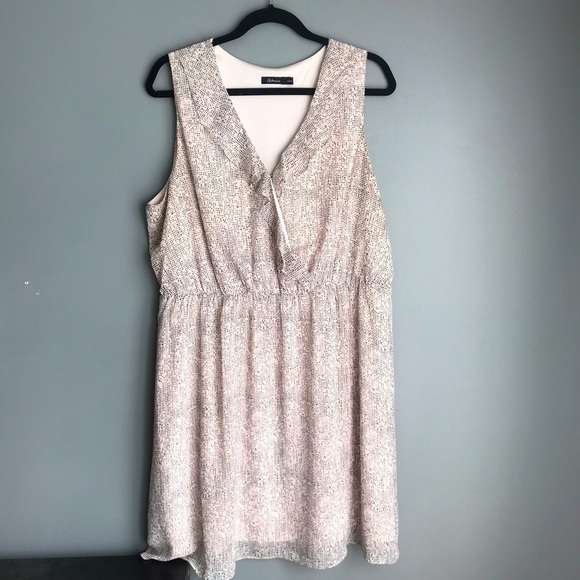 Reitmans Dresses & Skirts - REITMANS Lined Blush Pink Faux Wrap Dress Size XXL